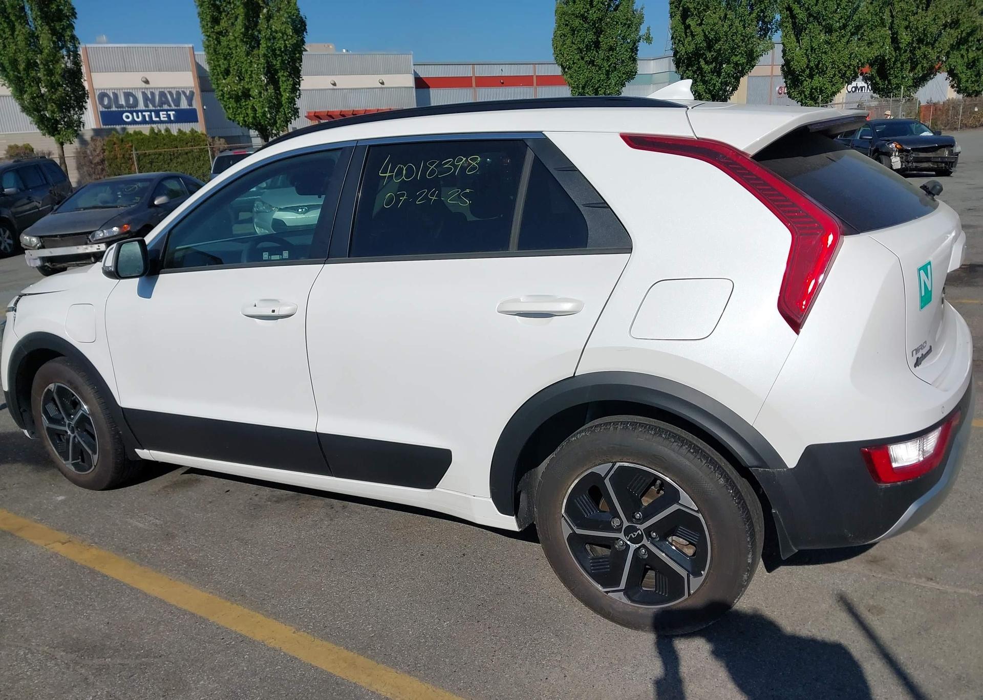 2023 KIA NIRO