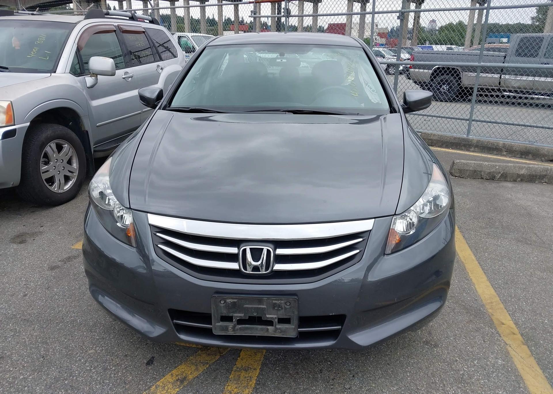 2012 HONDA ACCORD SE