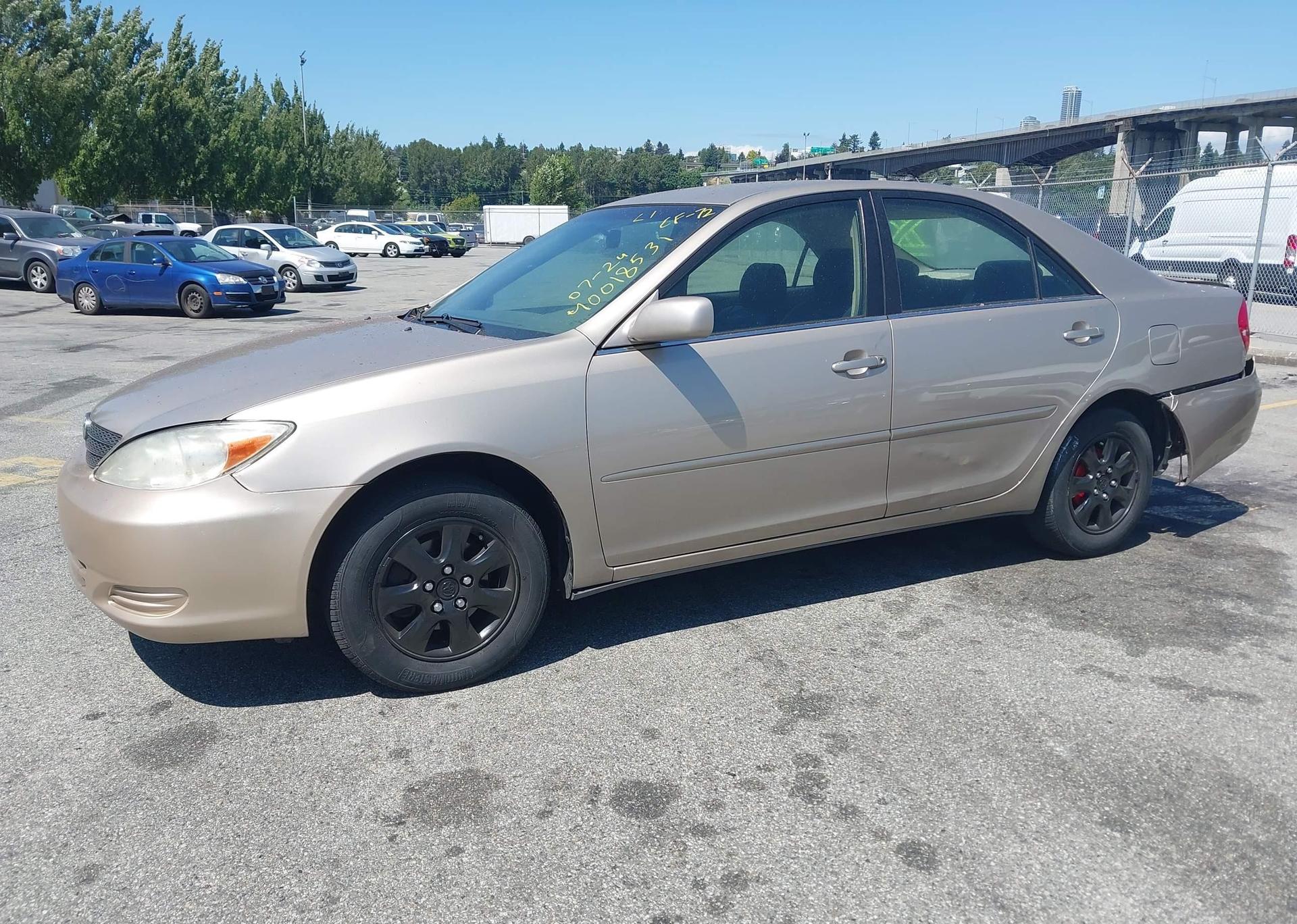 2002 TOYOTA CAMRY
