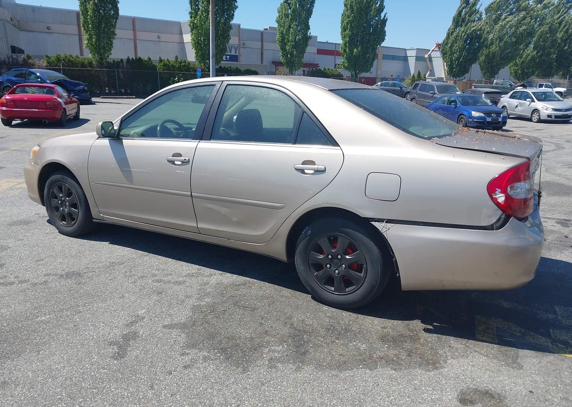 2002 TOYOTA CAMRY