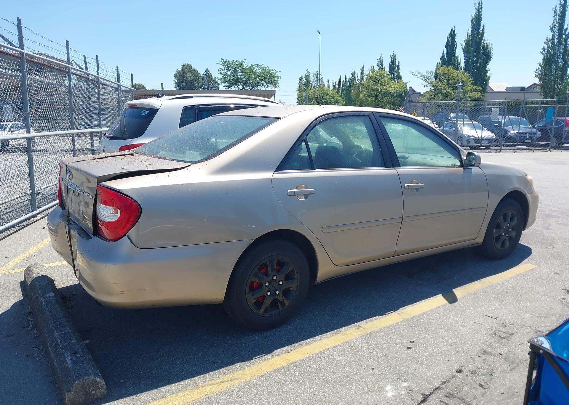 2002 TOYOTA CAMRY