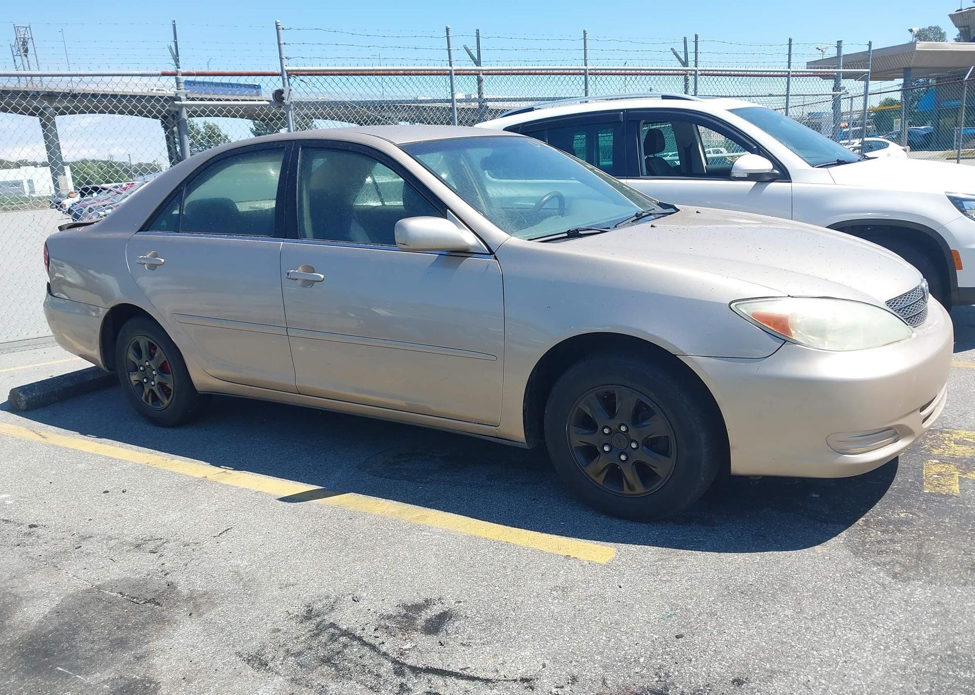 2002 TOYOTA CAMRY
