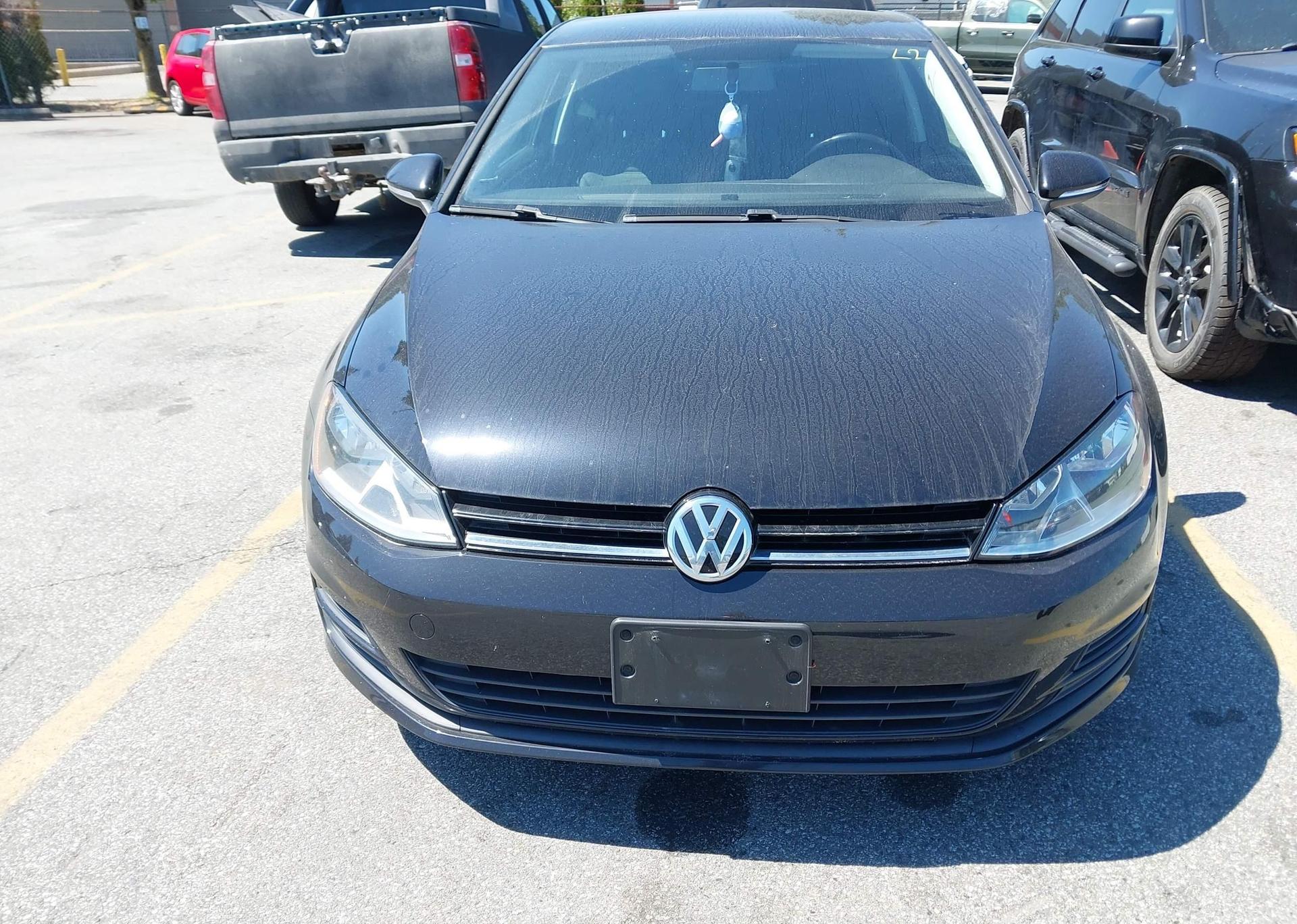 2016 VOLKSWAGEN GOLF