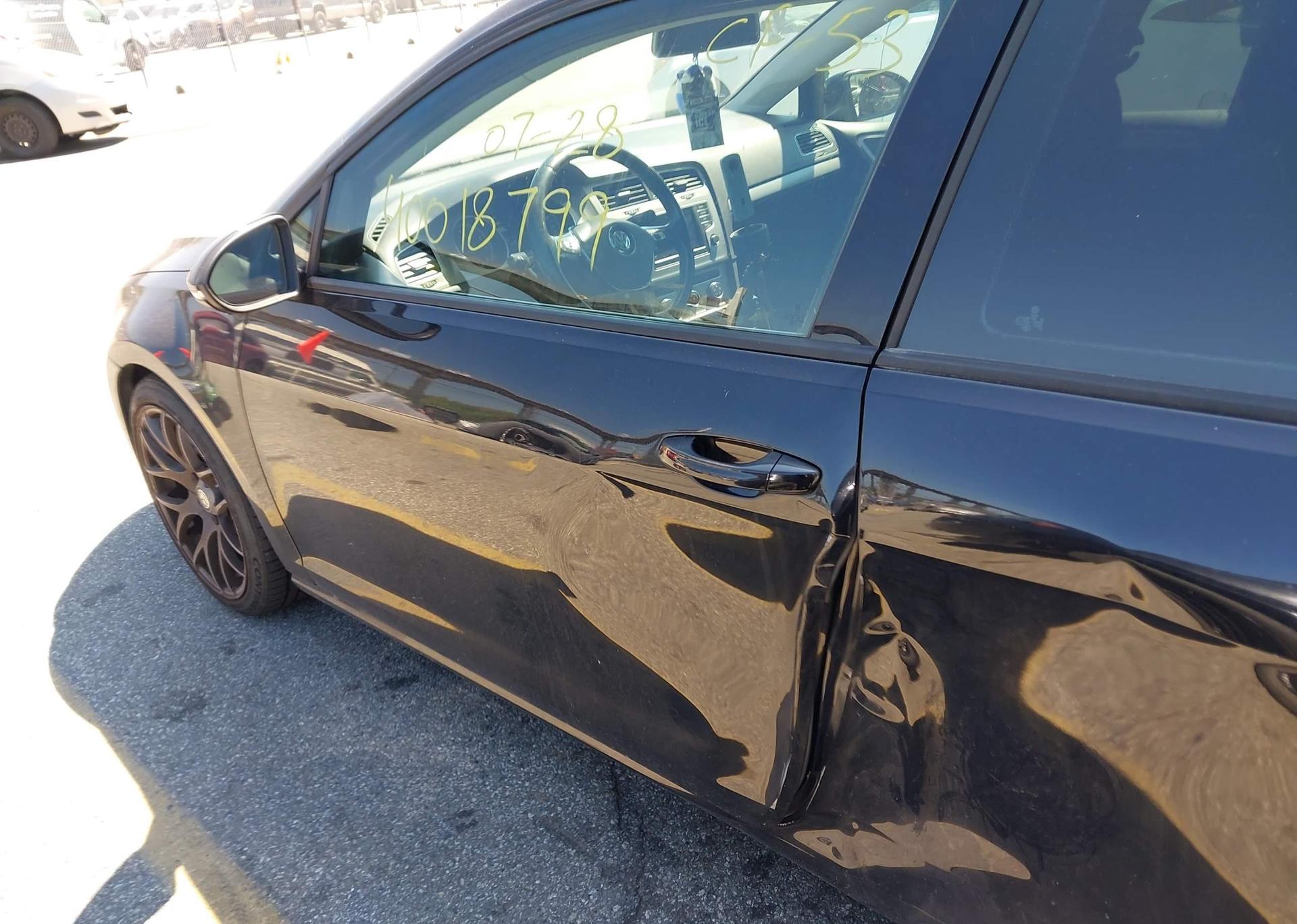 2016 VOLKSWAGEN GOLF