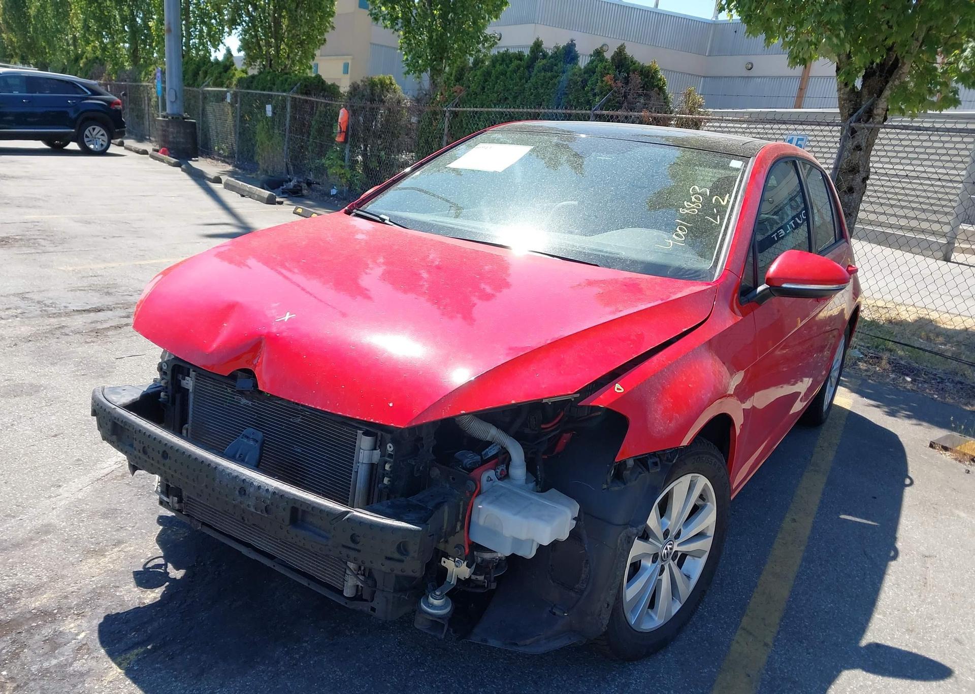 2015 VOLKSWAGEN GOLF