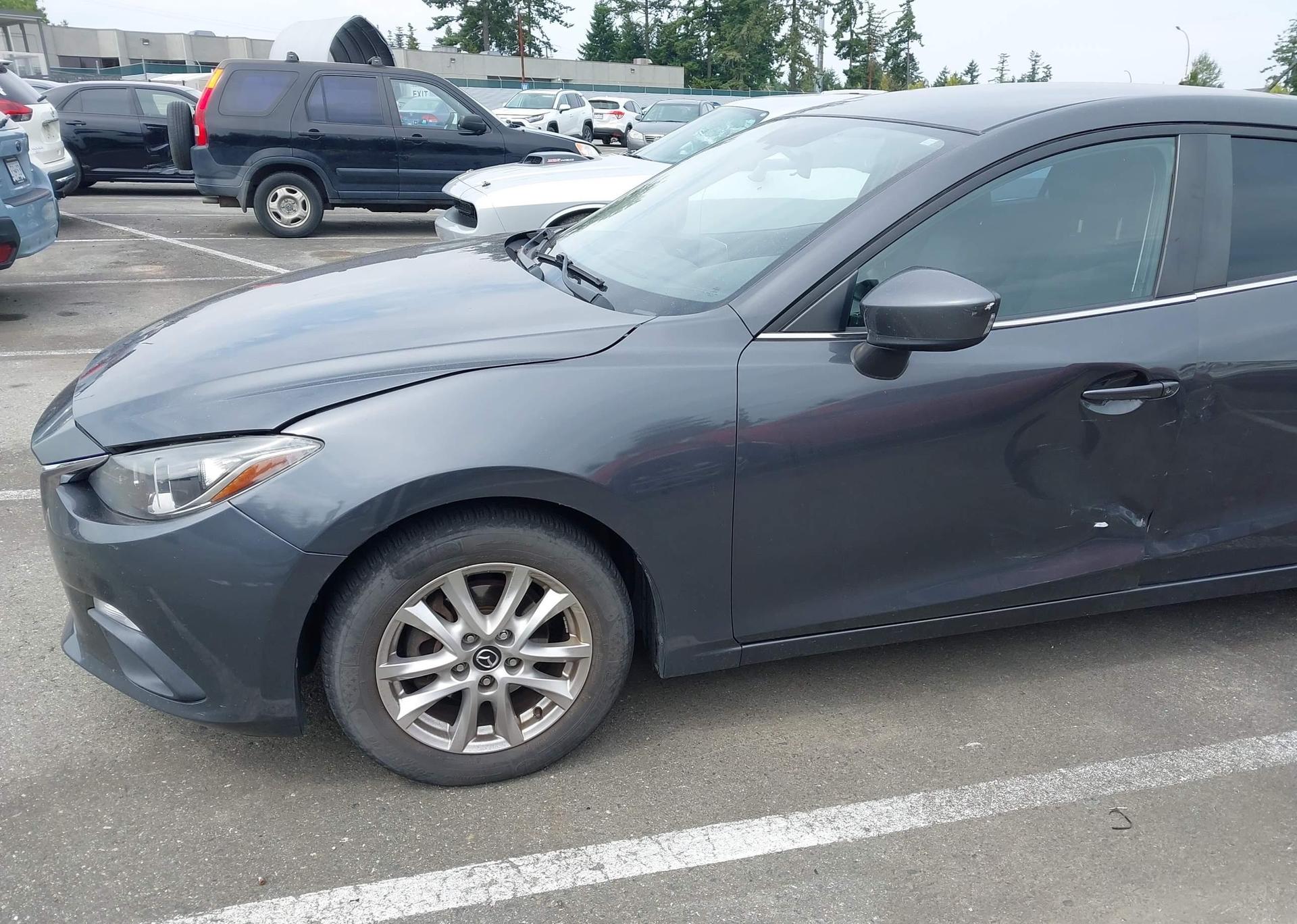 2014 MAZDA MAZDA3 GS-SKY