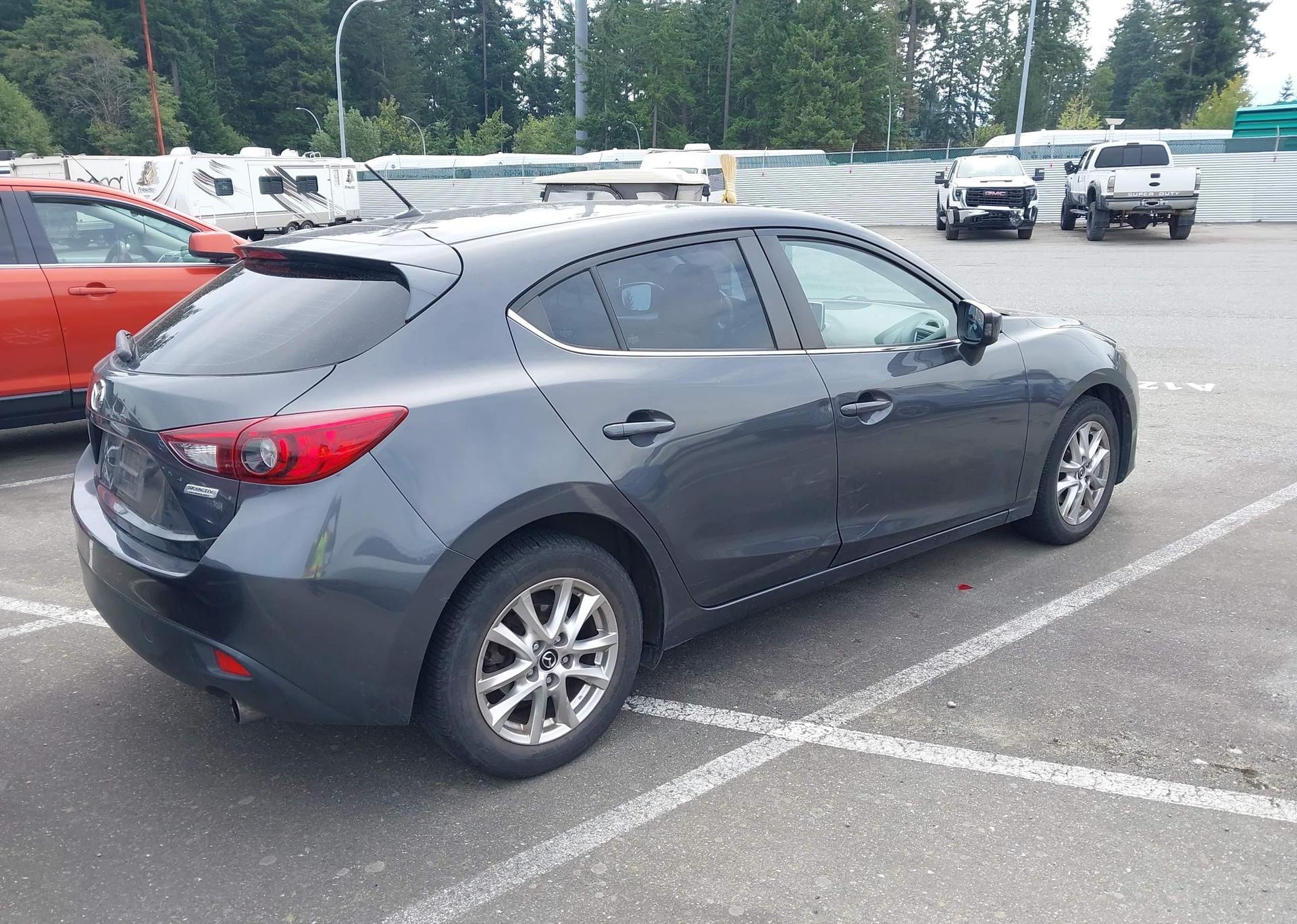 2014 MAZDA MAZDA3 GS-SKY