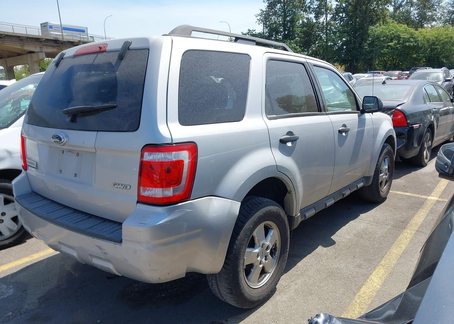2009 FORD ESCAPE XLT