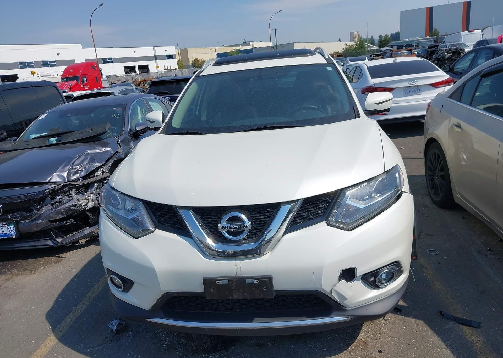 2016 NISSAN ROGUE