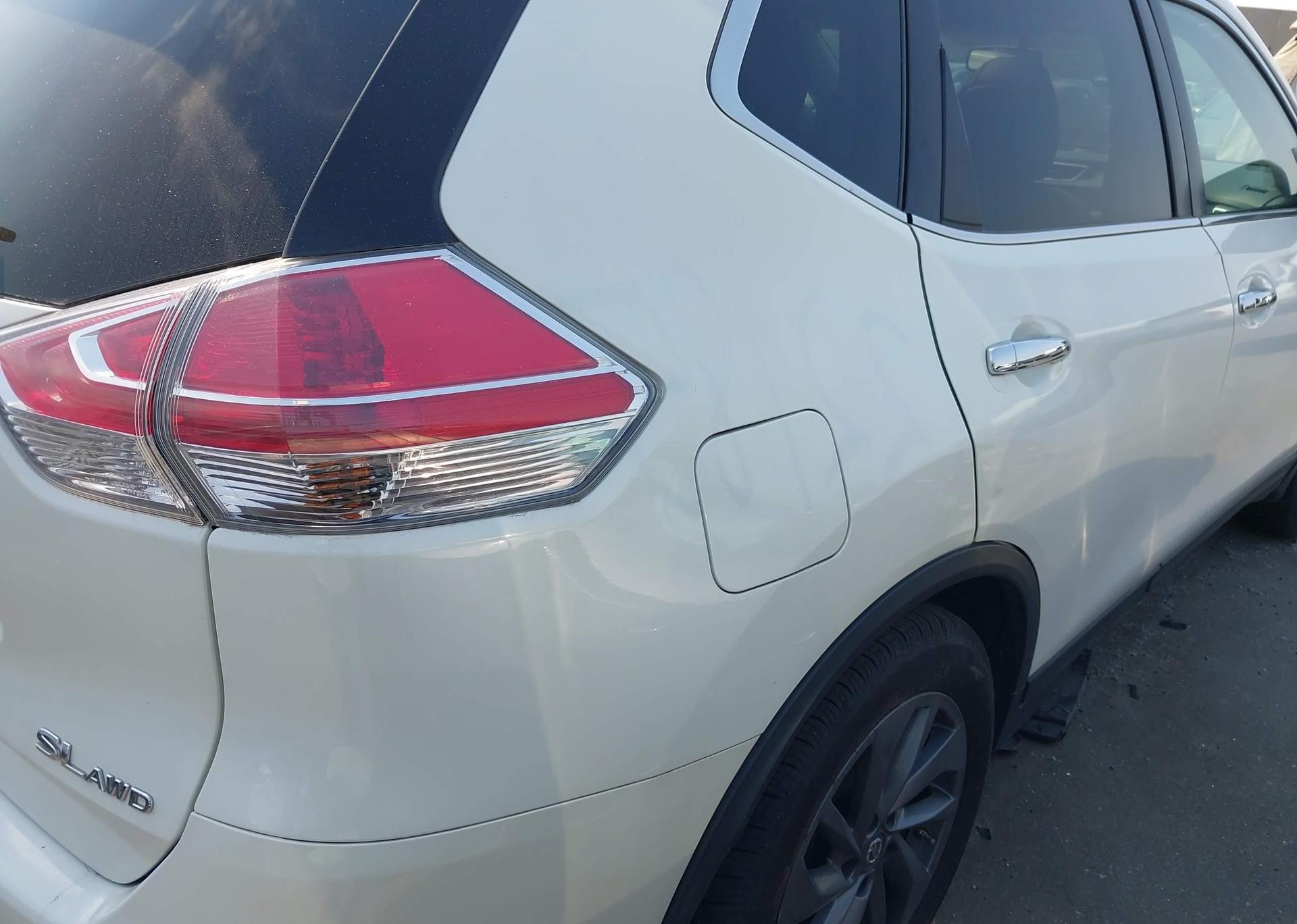2016 NISSAN ROGUE