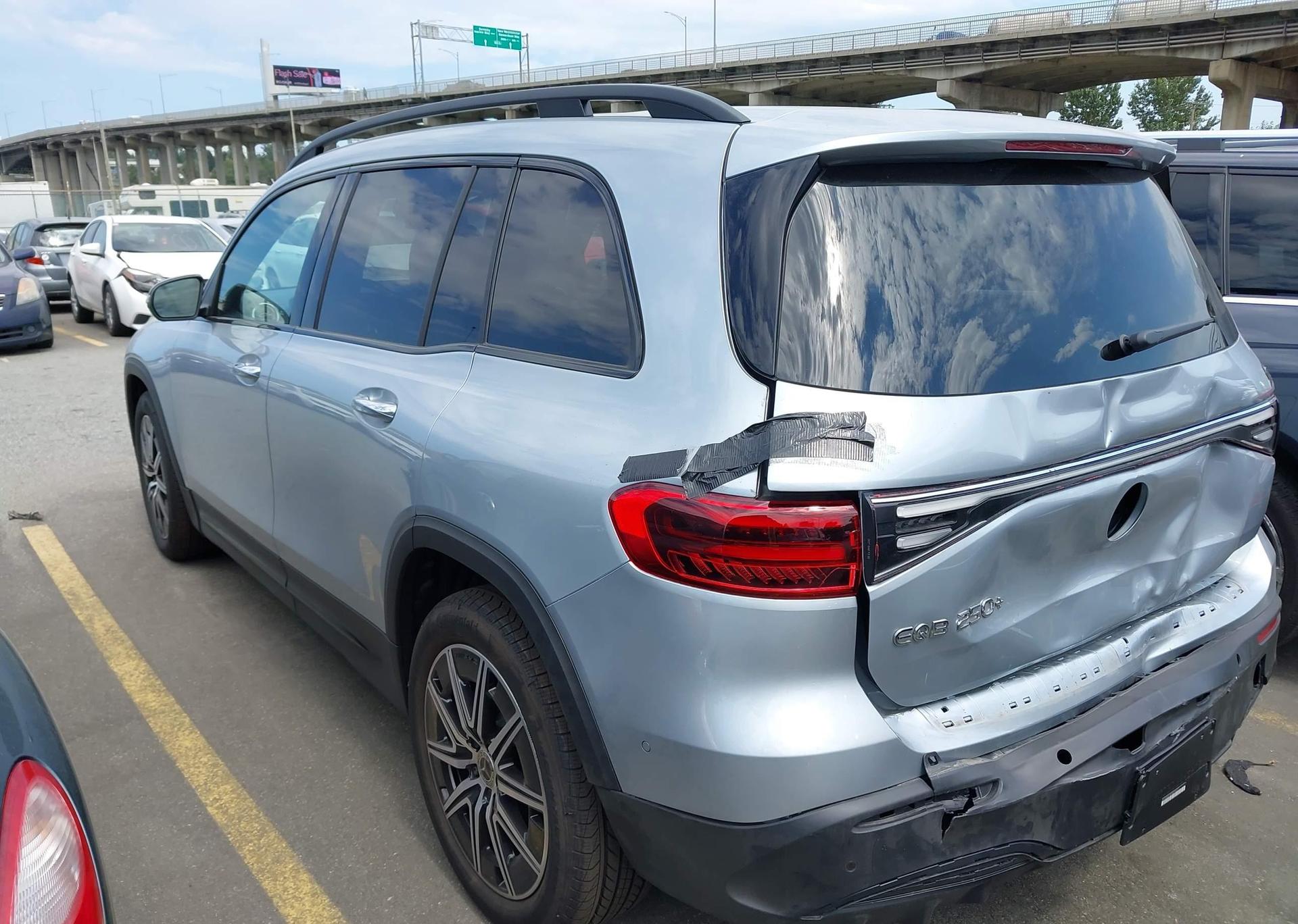 2024 MERCEDES-BENZ EQB 250+