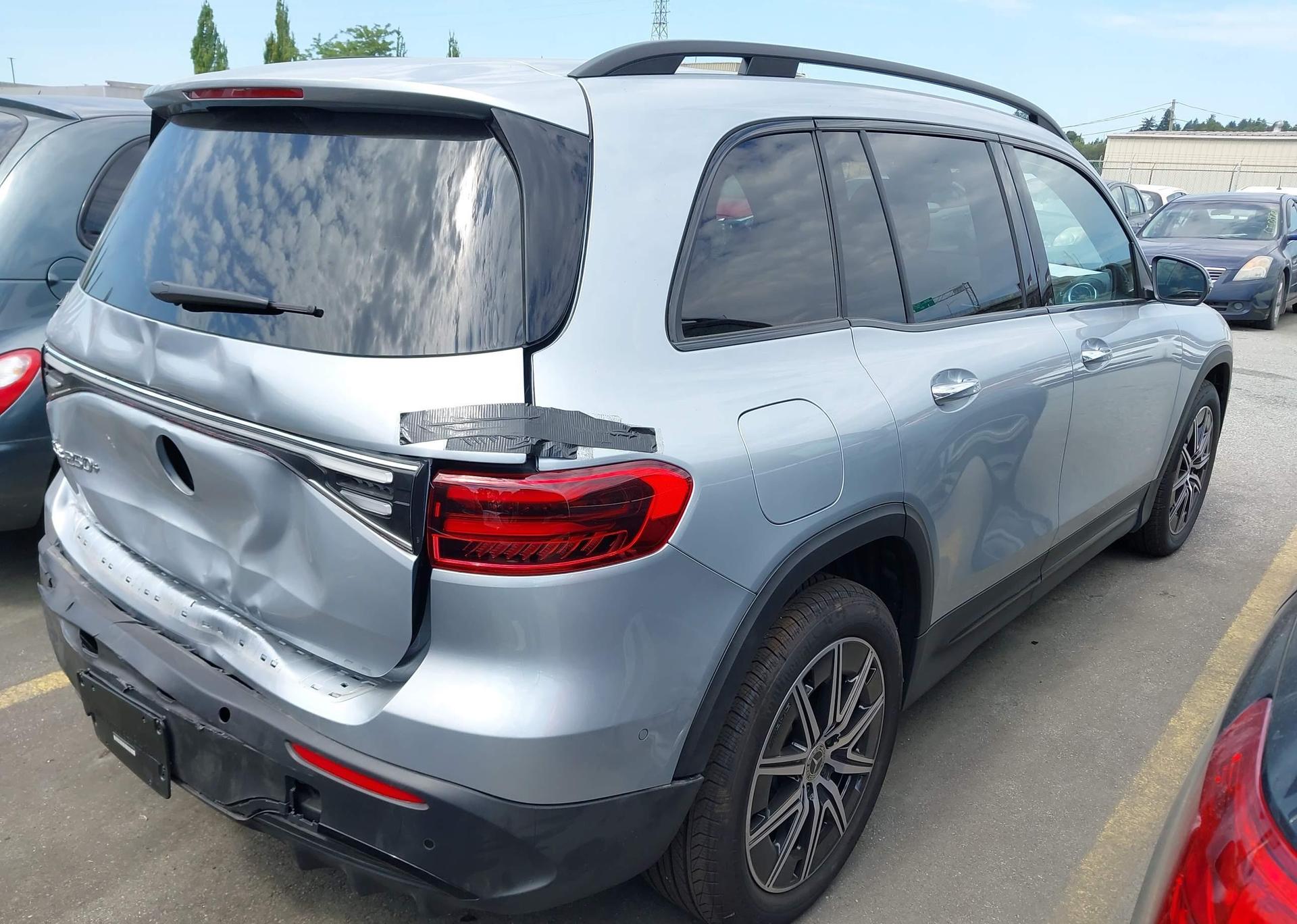 2024 MERCEDES-BENZ EQB 250+