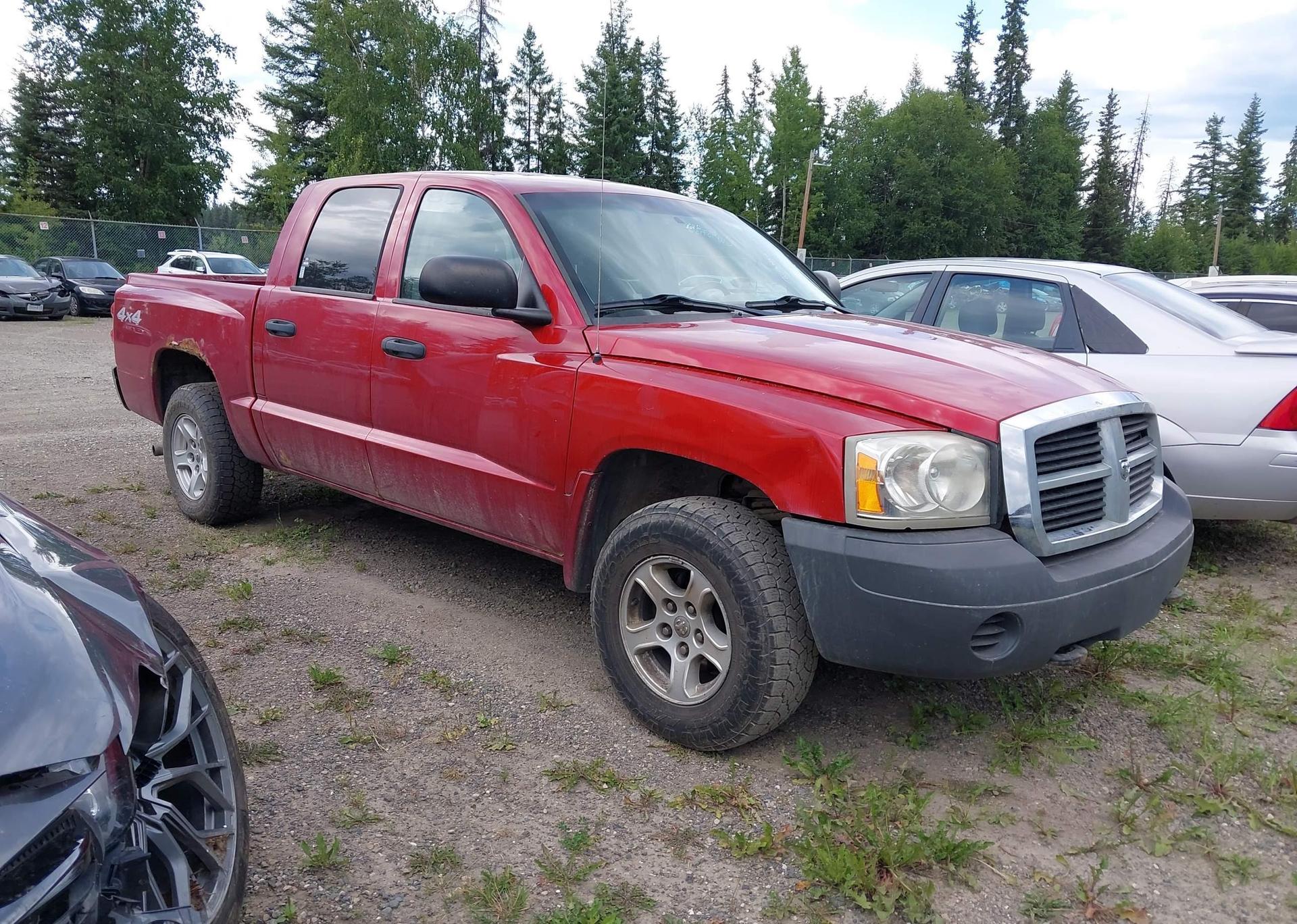2006 DODGE DAKOTA QUAD
