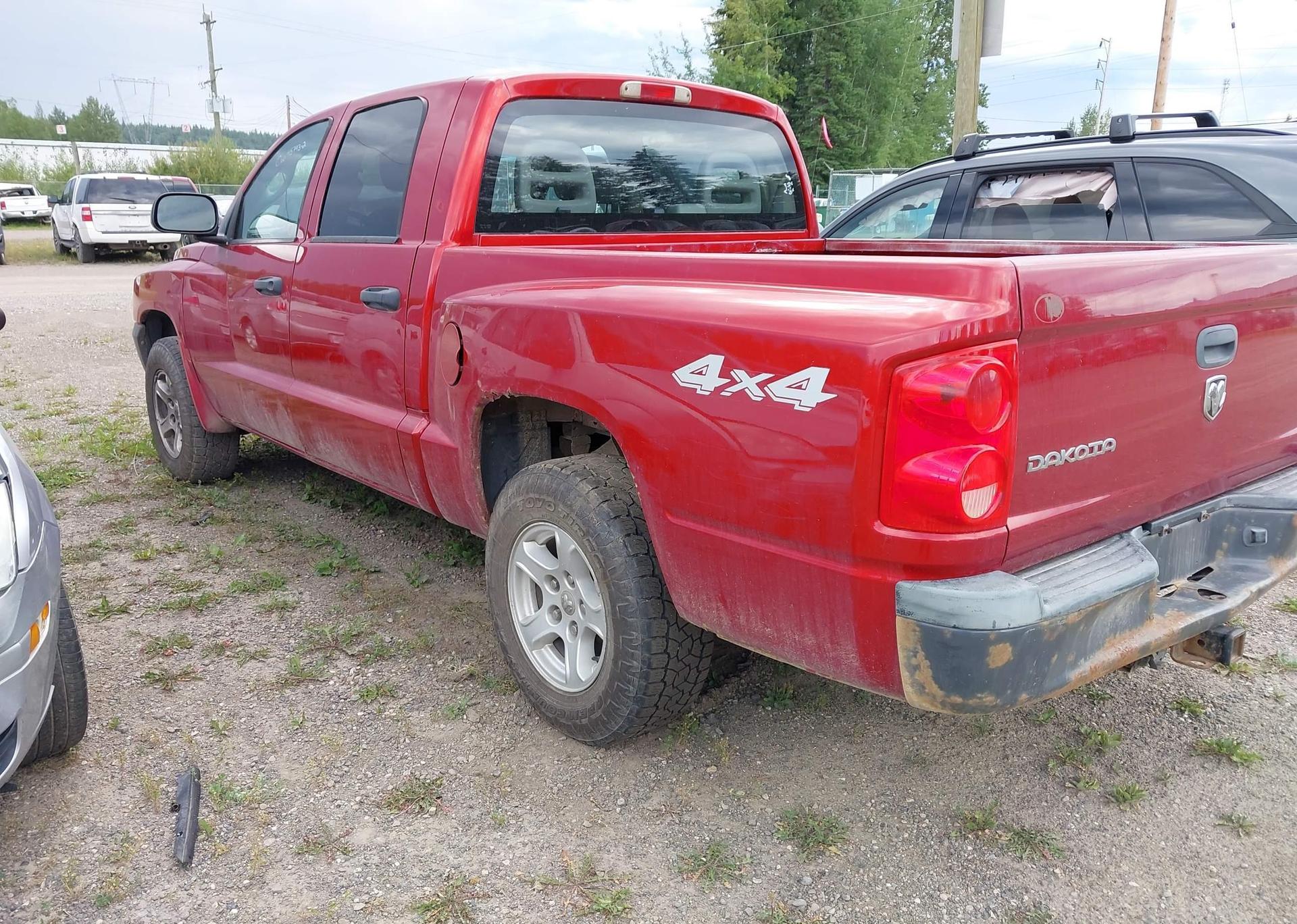 2006 DODGE DAKOTA QUAD