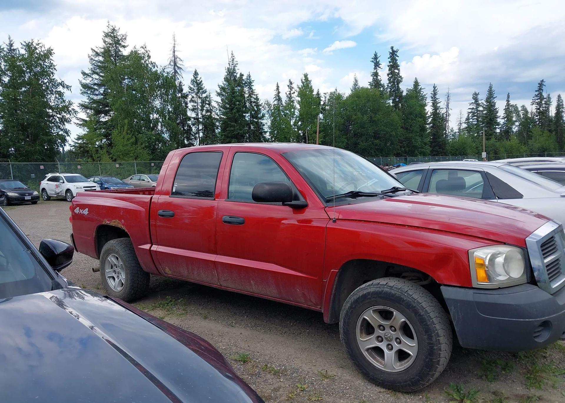 2006 DODGE DAKOTA QUAD