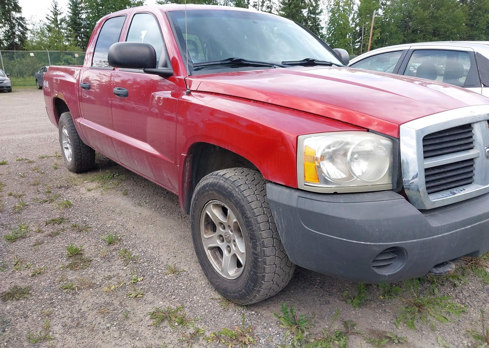 2006 DODGE DAKOTA QUAD