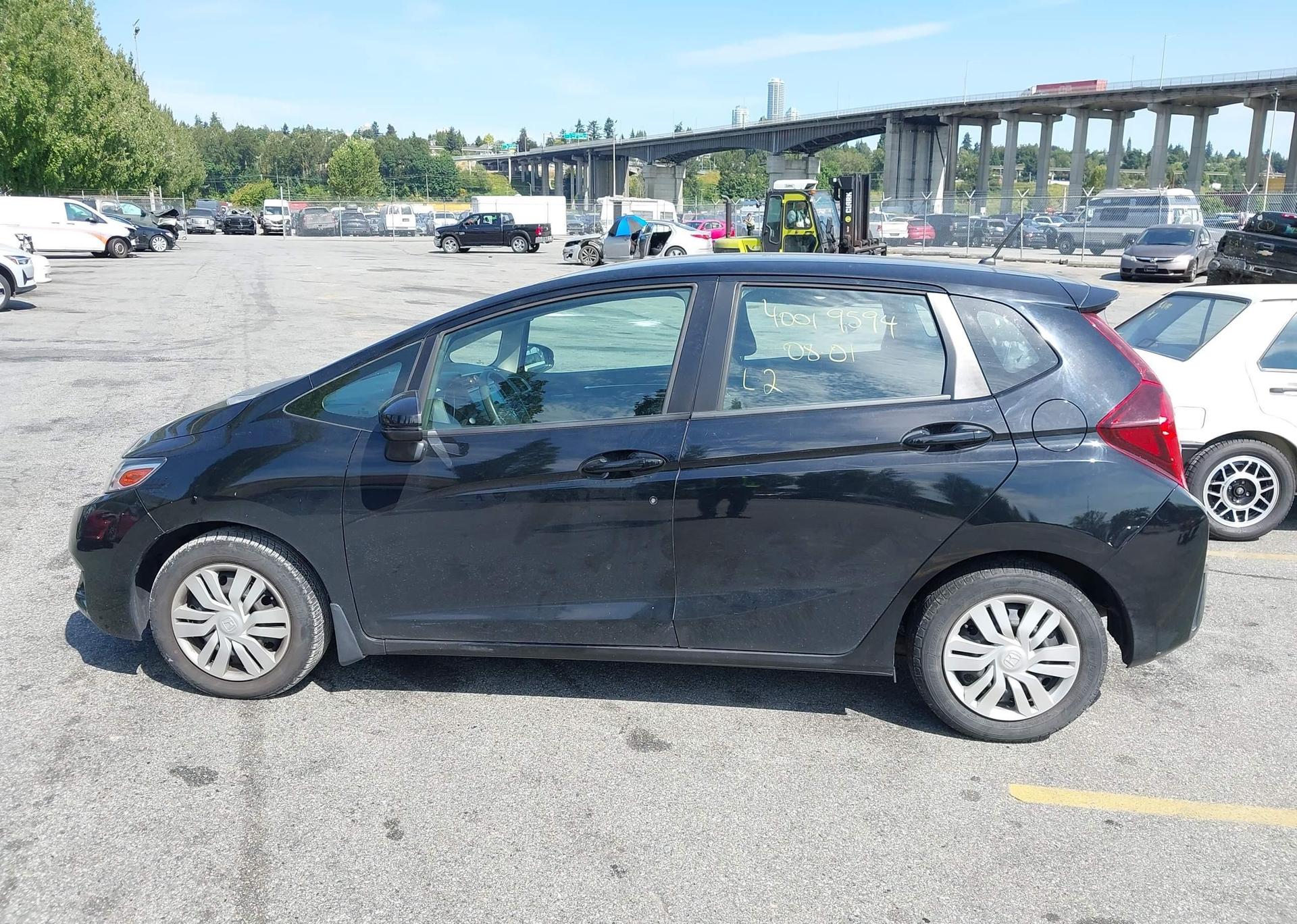 2015 HONDA FIT