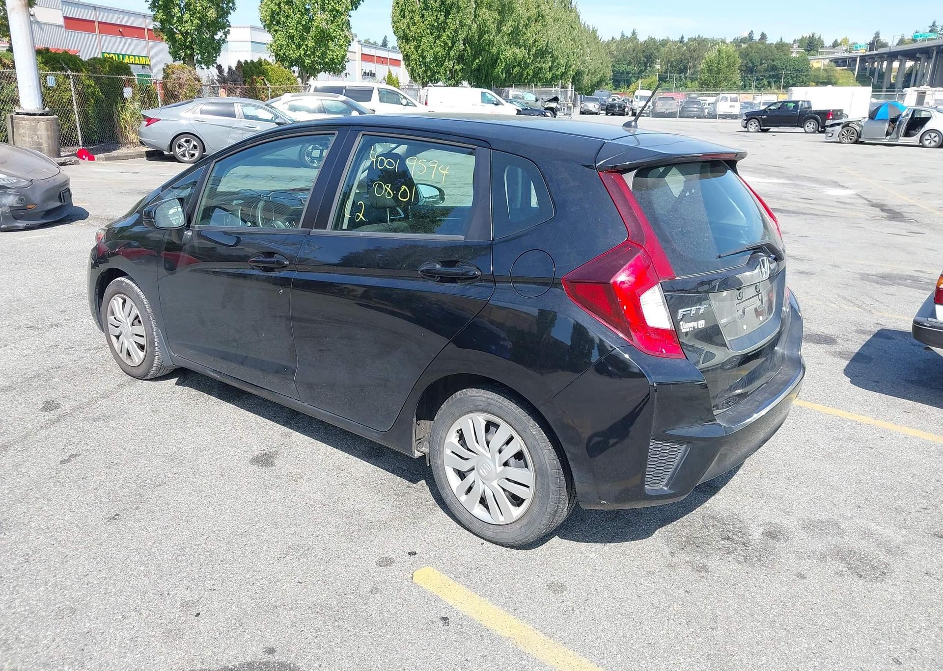 2015 HONDA FIT