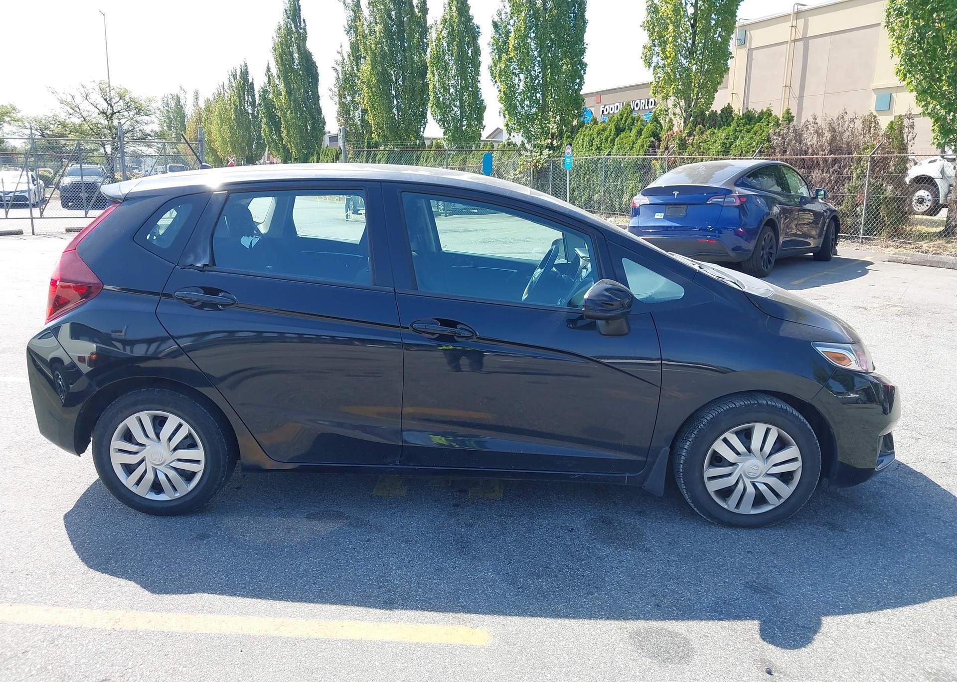 2015 HONDA FIT