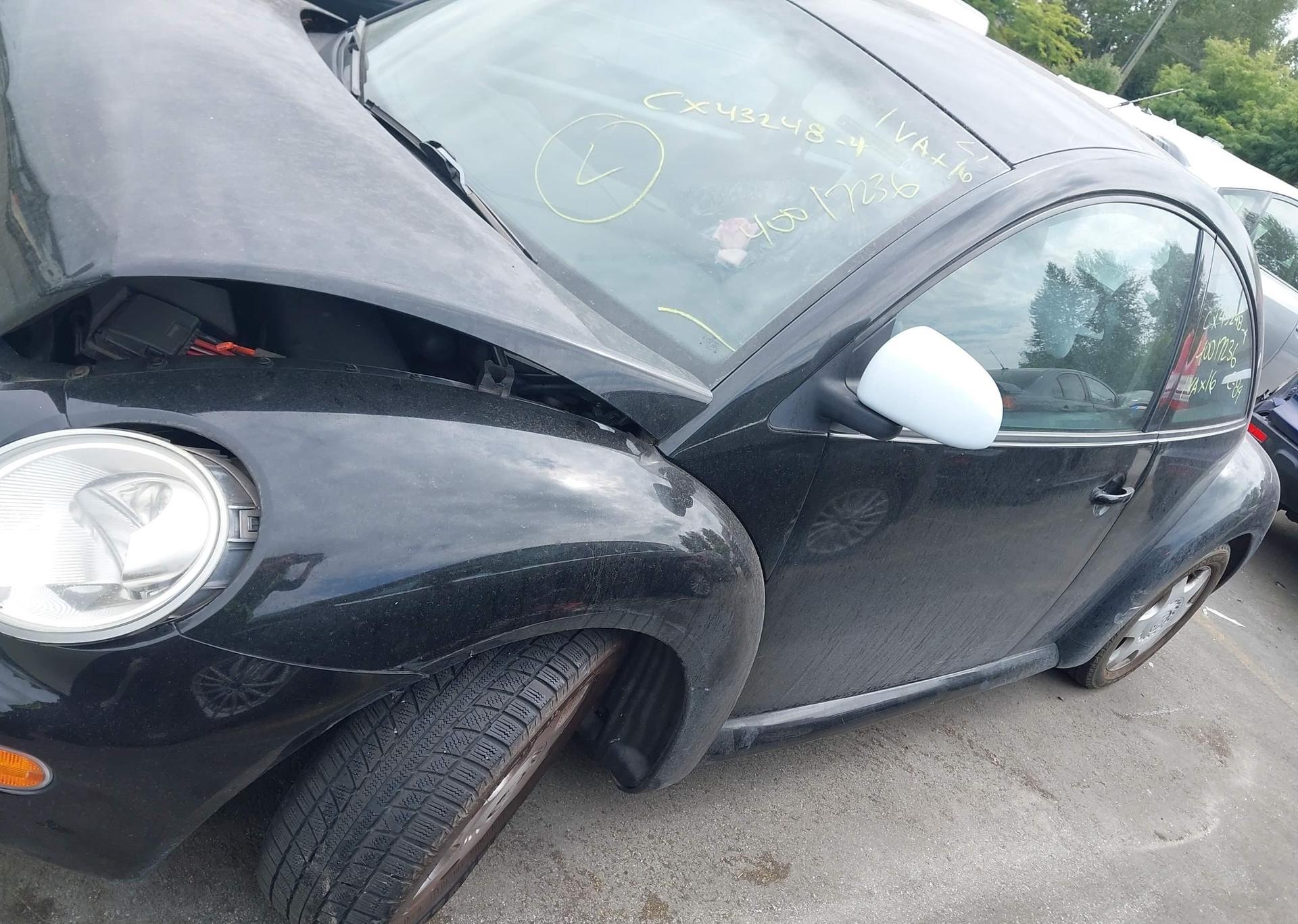 1998 VOLKSWAGEN NEW BEETLE
