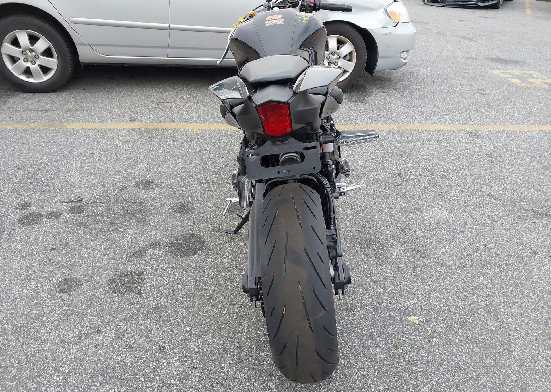 2024 YAMAHA YZFR7