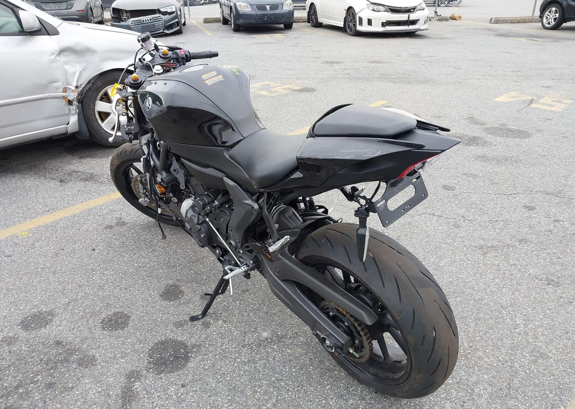 2024 YAMAHA YZFR7