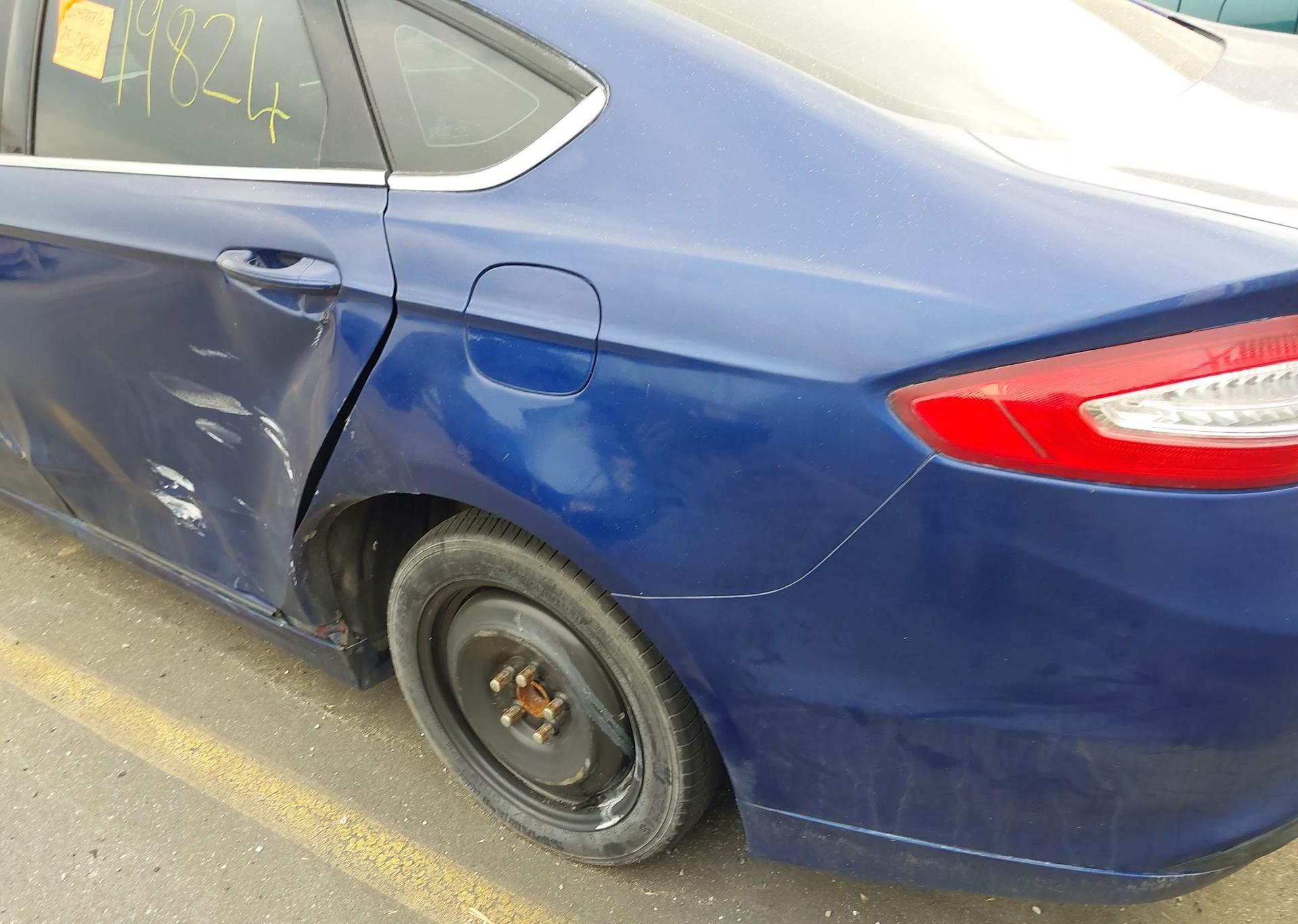 2013 FORD FUSION SE