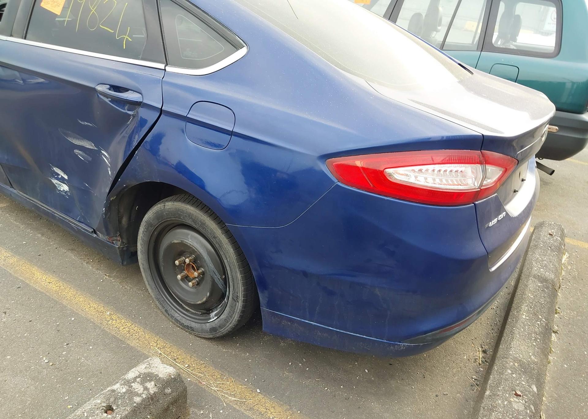 2013 FORD FUSION SE