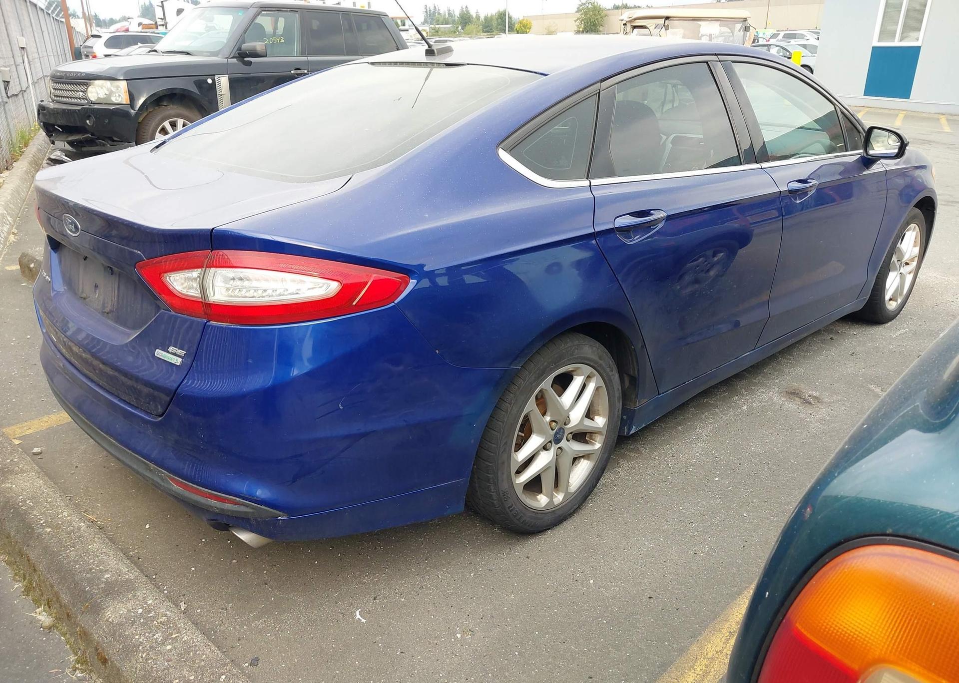2013 FORD FUSION SE