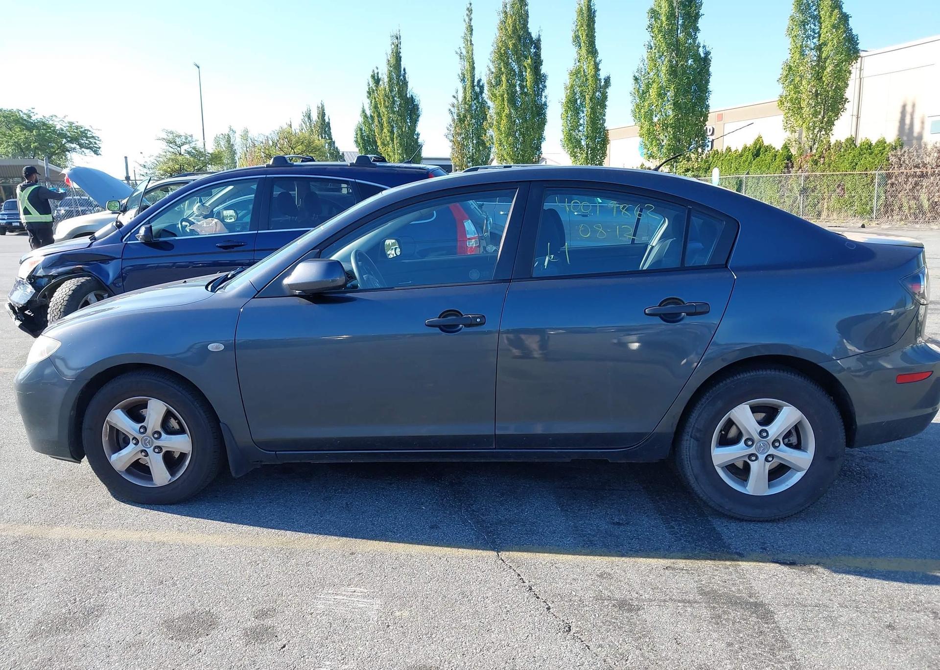 2009 MAZDA 3 I