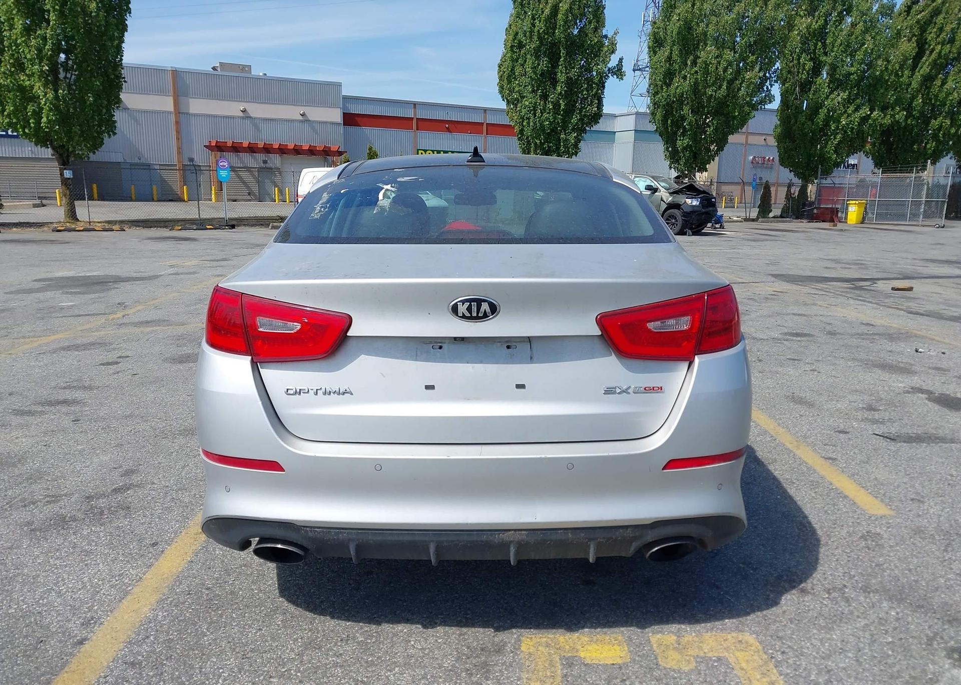 2015 KIA Optima SX