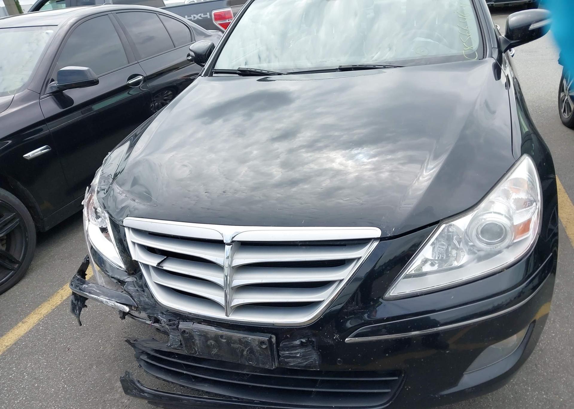 2010 HYUNDAI GENESIS 3.8L
