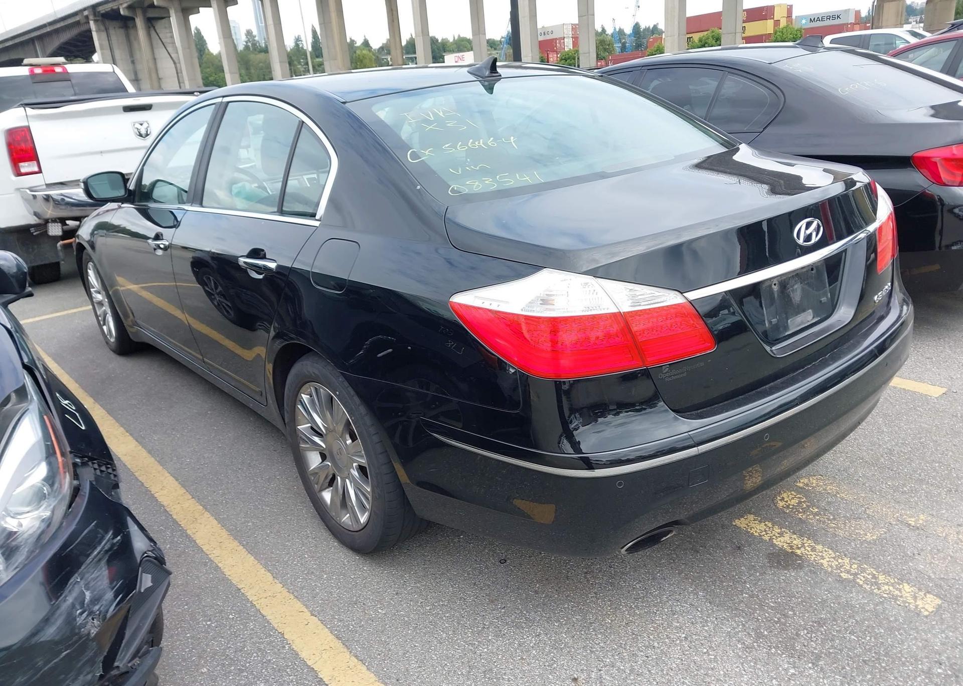 2010 HYUNDAI GENESIS 3.8L