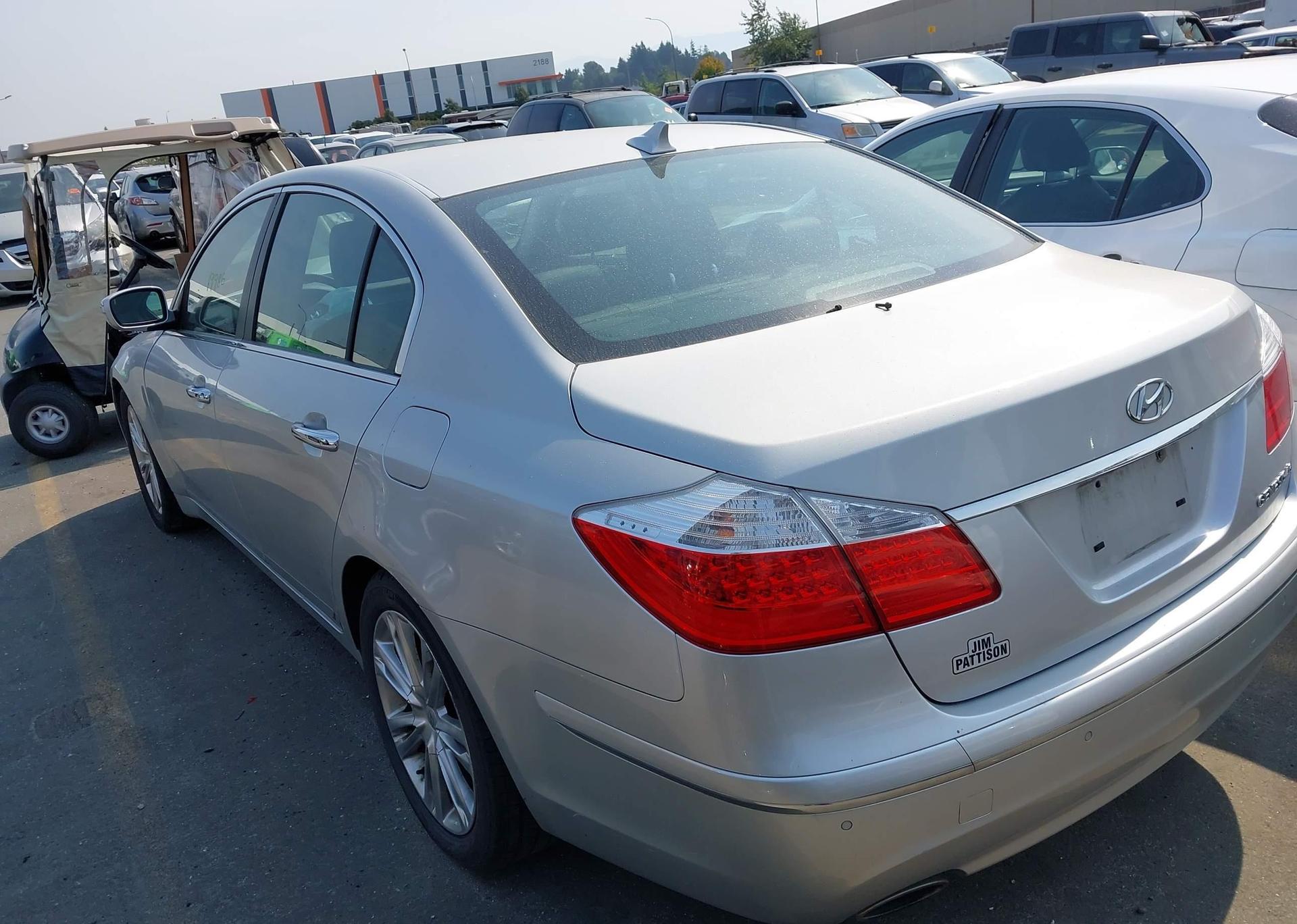 2009 HYUNDAI GENESIS 4.6L