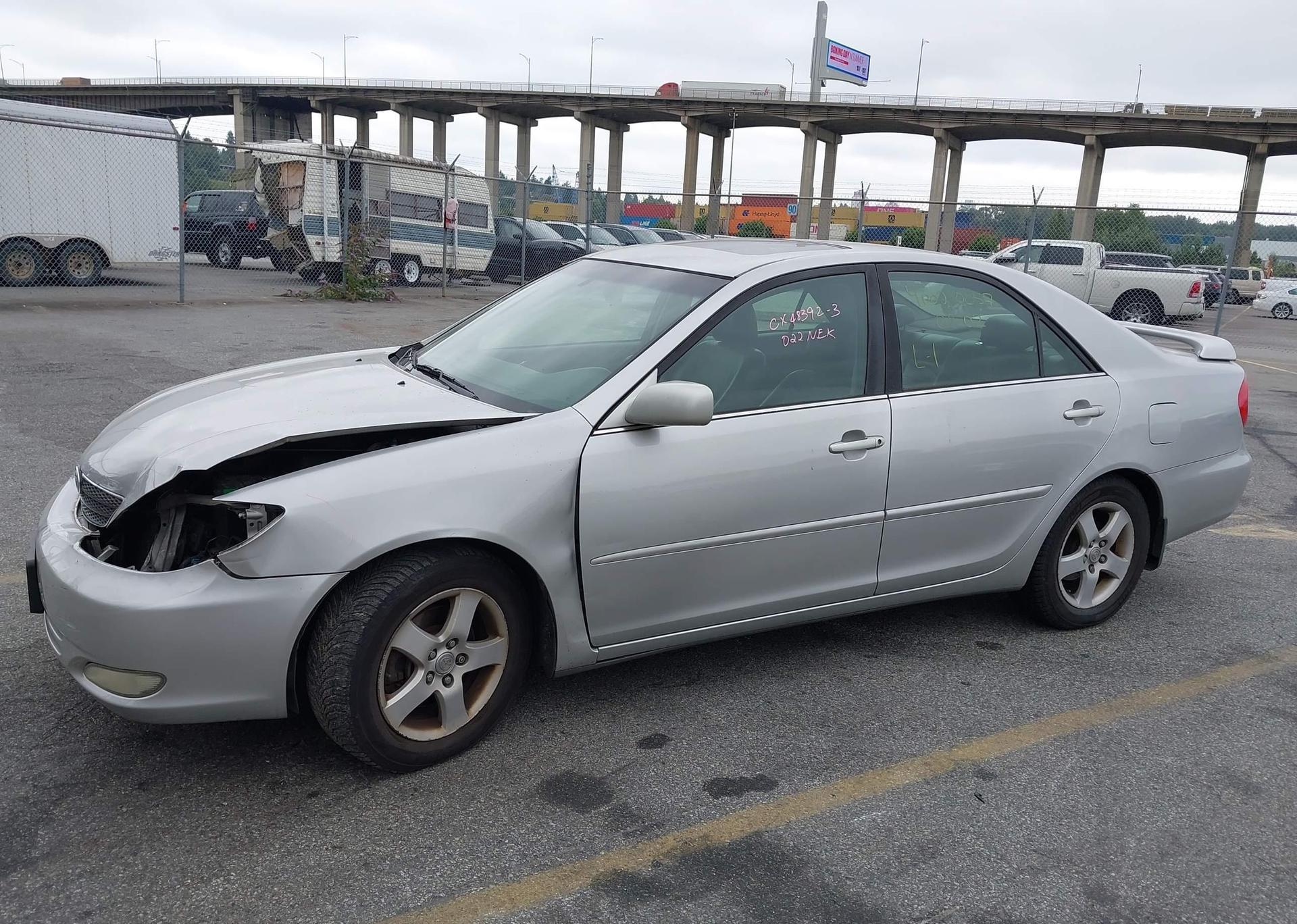 2004 TOYOTA CAMRY