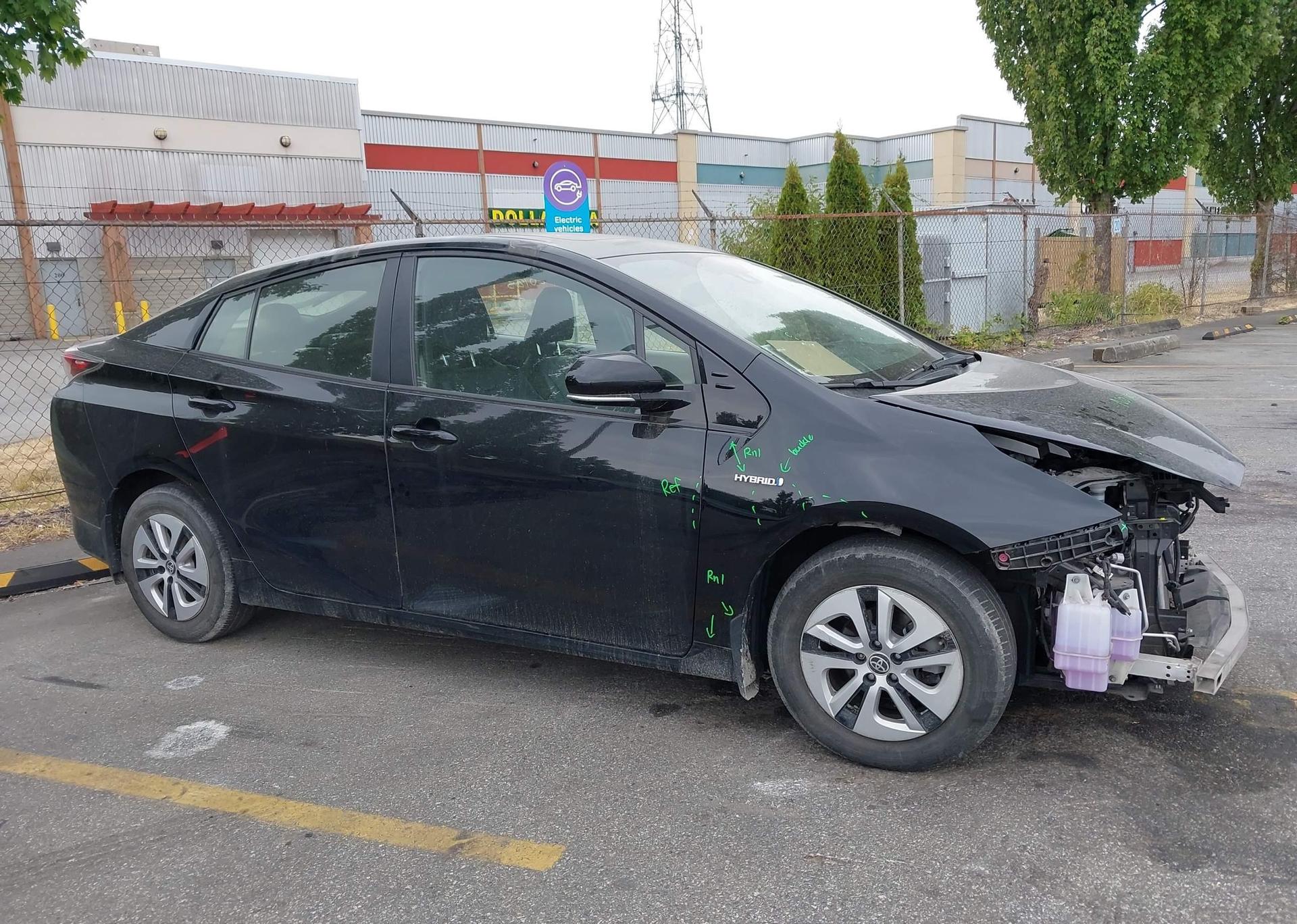 2018 TOYOTA PRIUS
