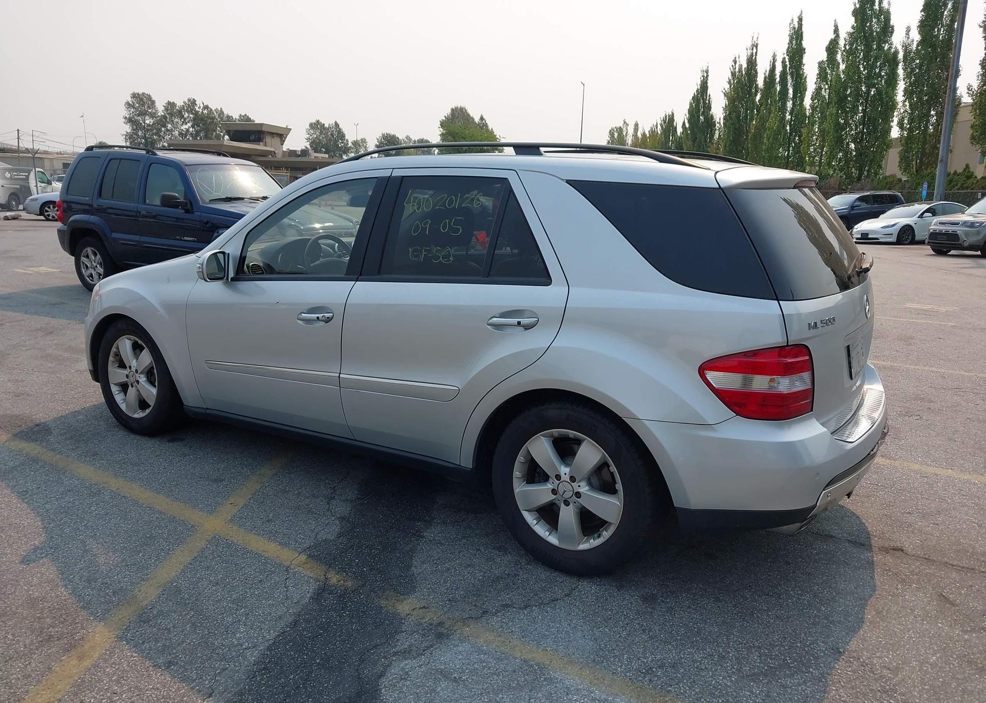 2006 MERCEDES-BENZ ML 500