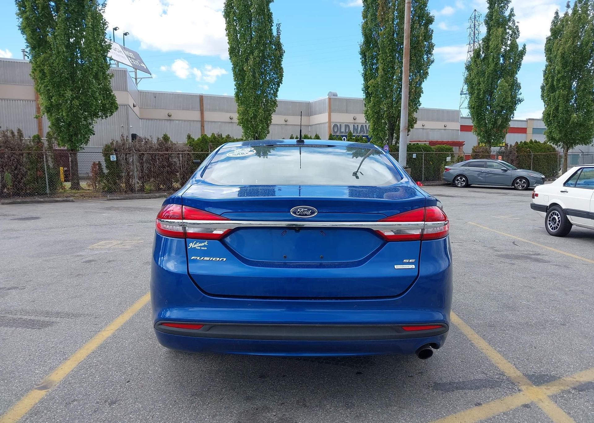 2017 FORD FUSION SE