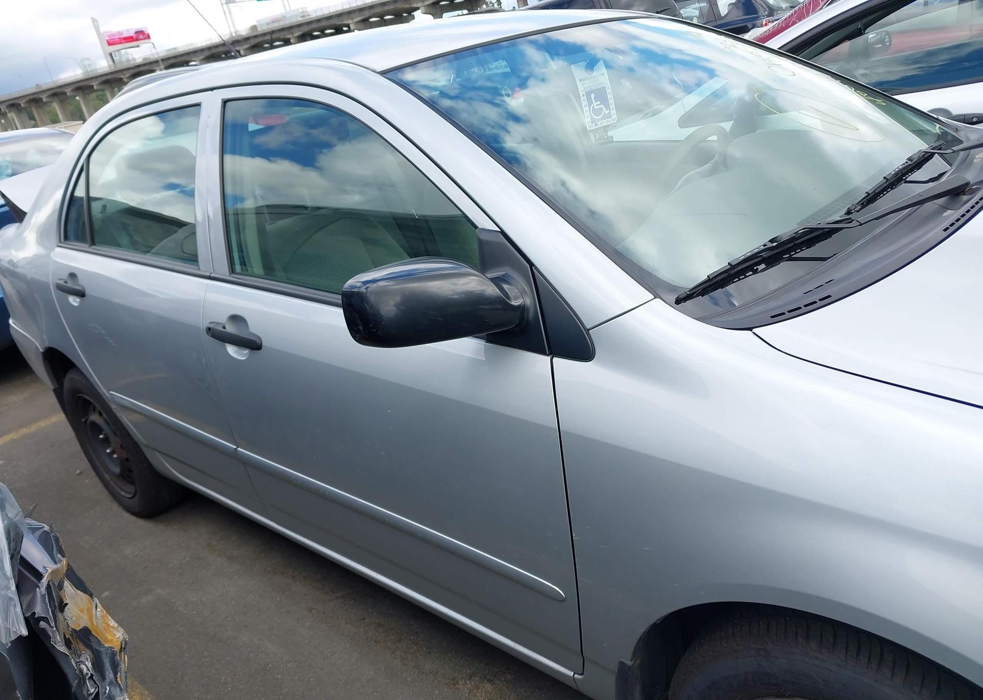 2005 TOYOTA COROLLA CE