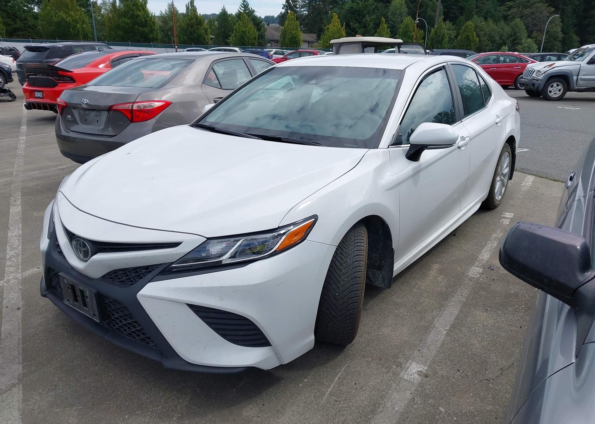 2018 TOYOTA CAMRY
