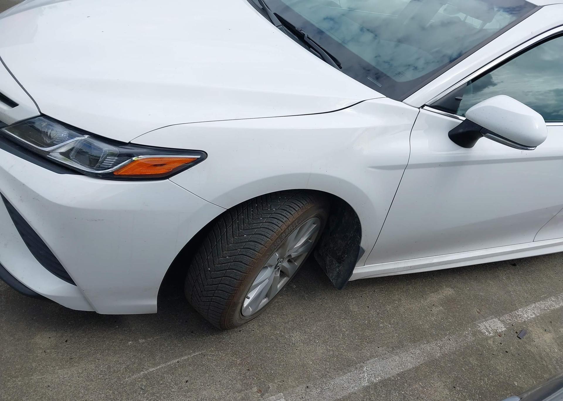 2018 TOYOTA CAMRY