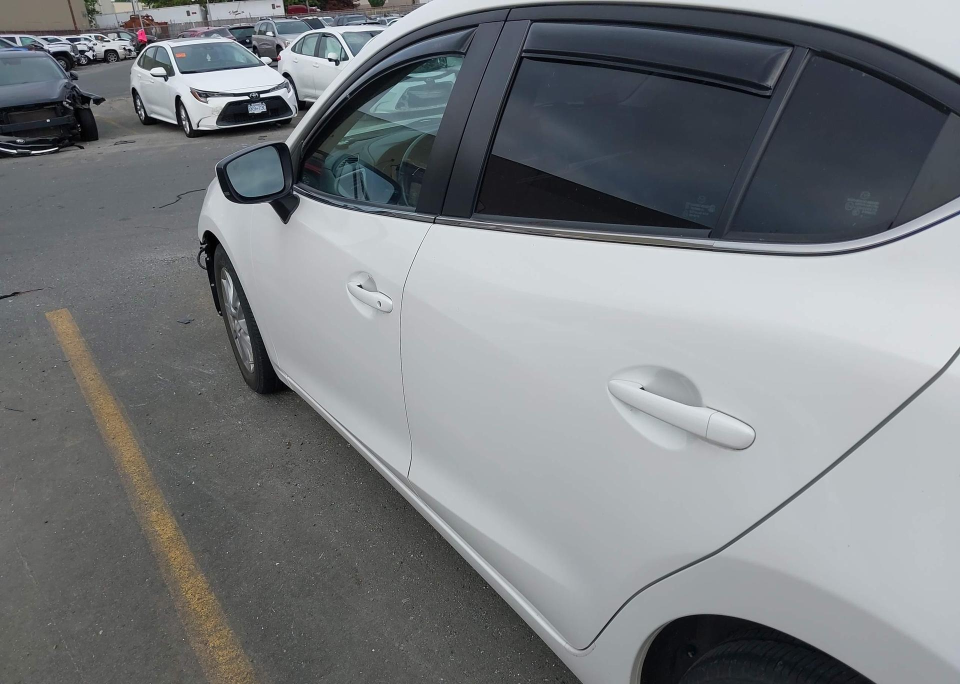2017 MAZDA 3 TOURING