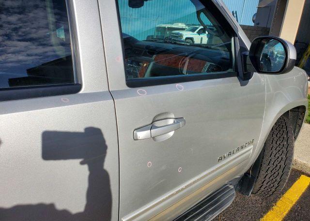 2010 CHEVROLET AVALANCHE LT