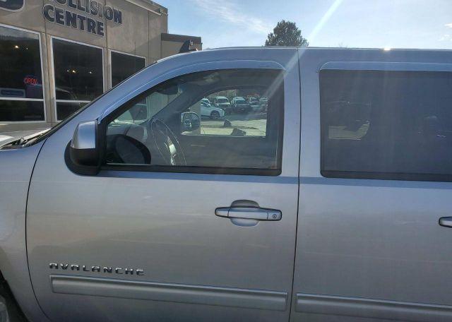2010 CHEVROLET AVALANCHE LT
