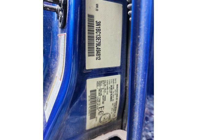 2009 NISSAN VERSA