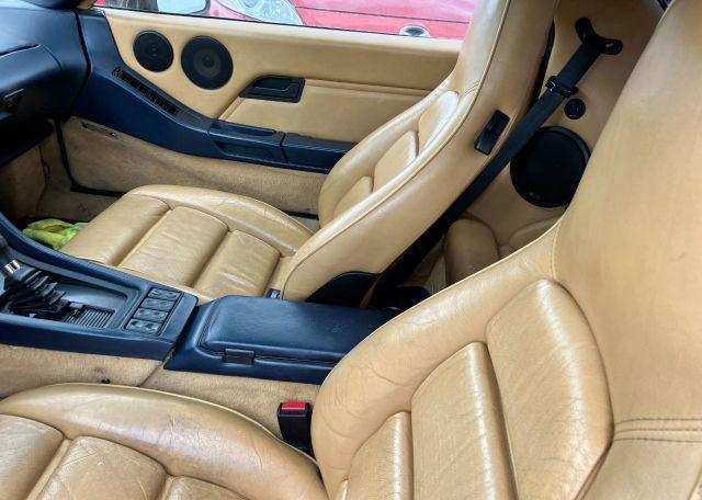 1985 PORSCHE 928