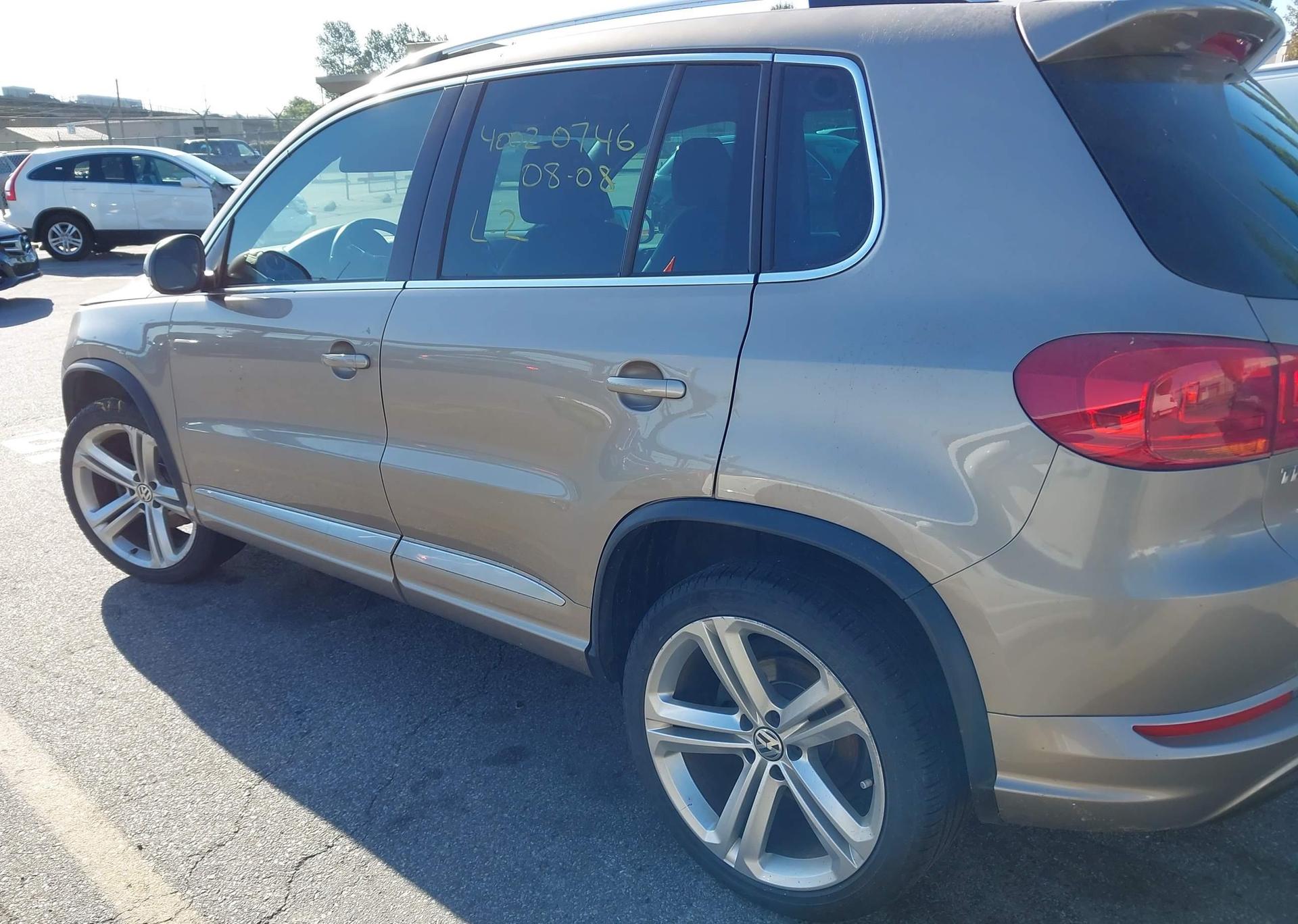 2016 VOLKSWAGEN TIGUAN COMFORT