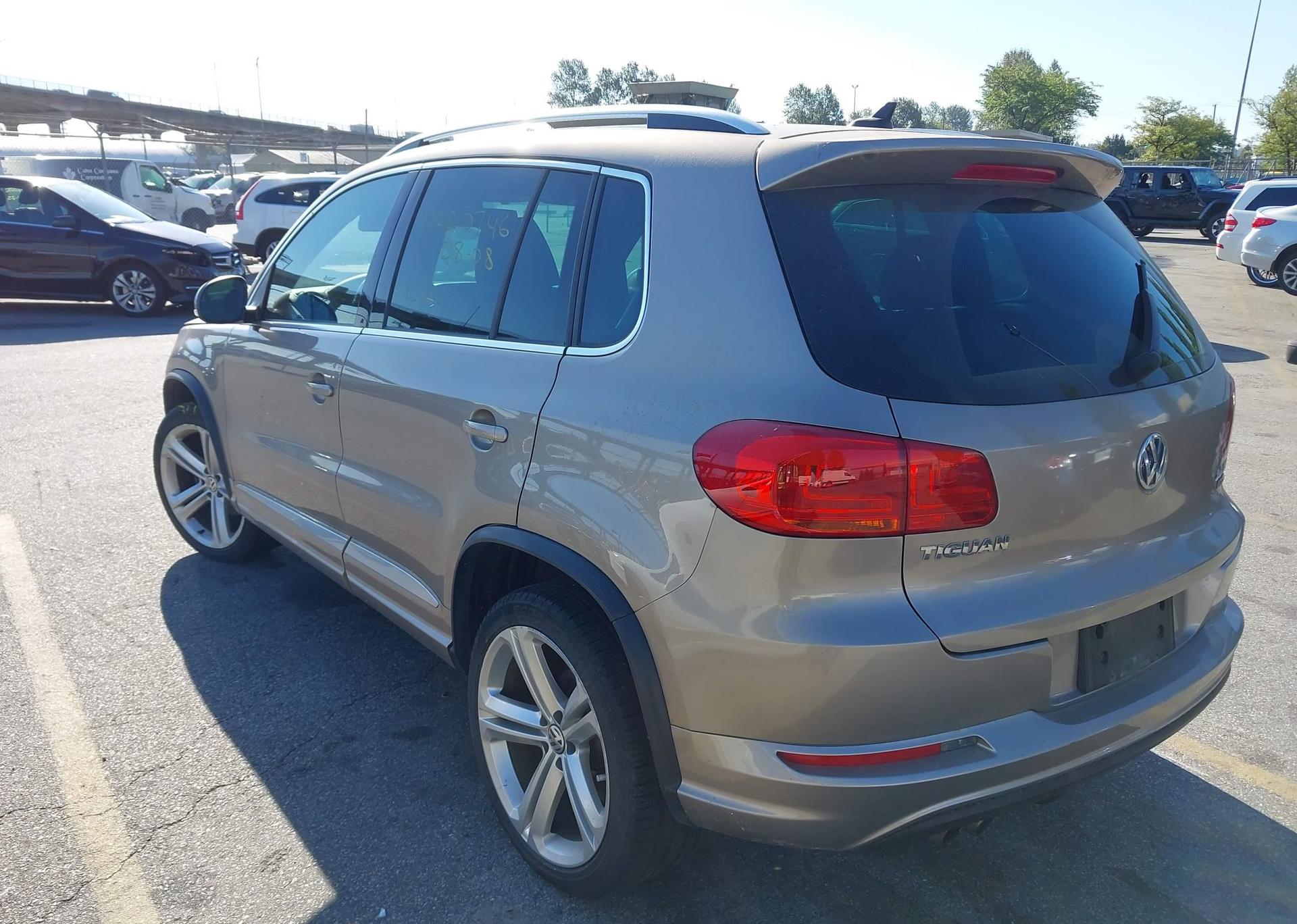 2016 VOLKSWAGEN TIGUAN COMFORT