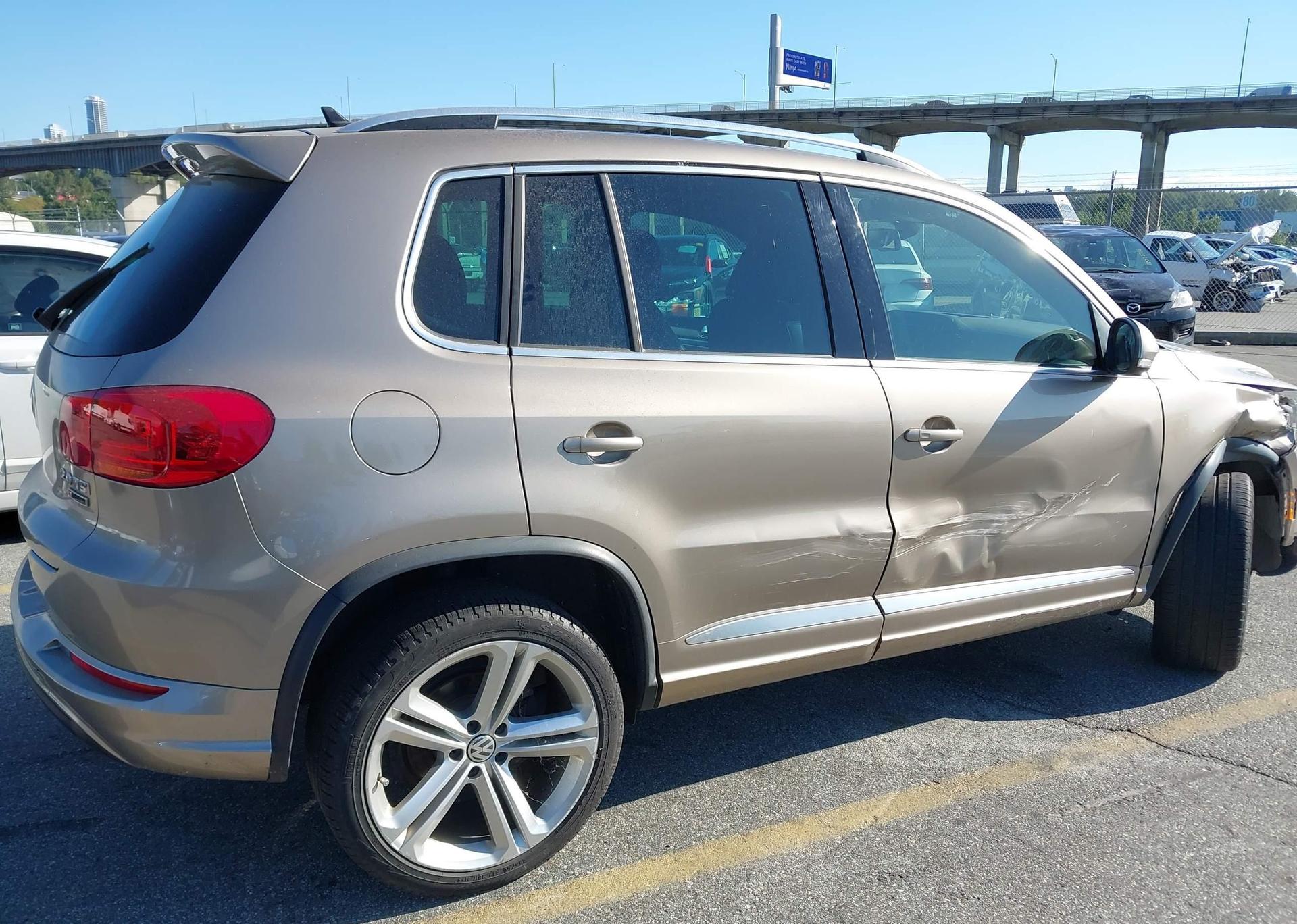 2016 VOLKSWAGEN TIGUAN COMFORT