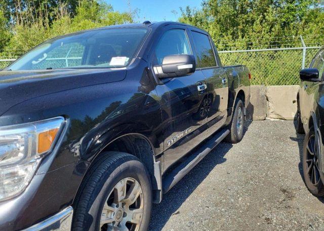 2018 NISSAN TITAN
